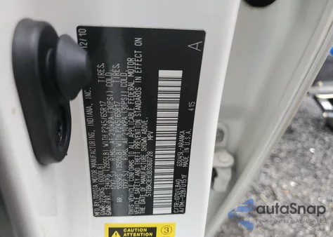 2011 Toyota Highlander Base z USA, uszkodzony, nr VIN 5TDBK3EH3BS060728